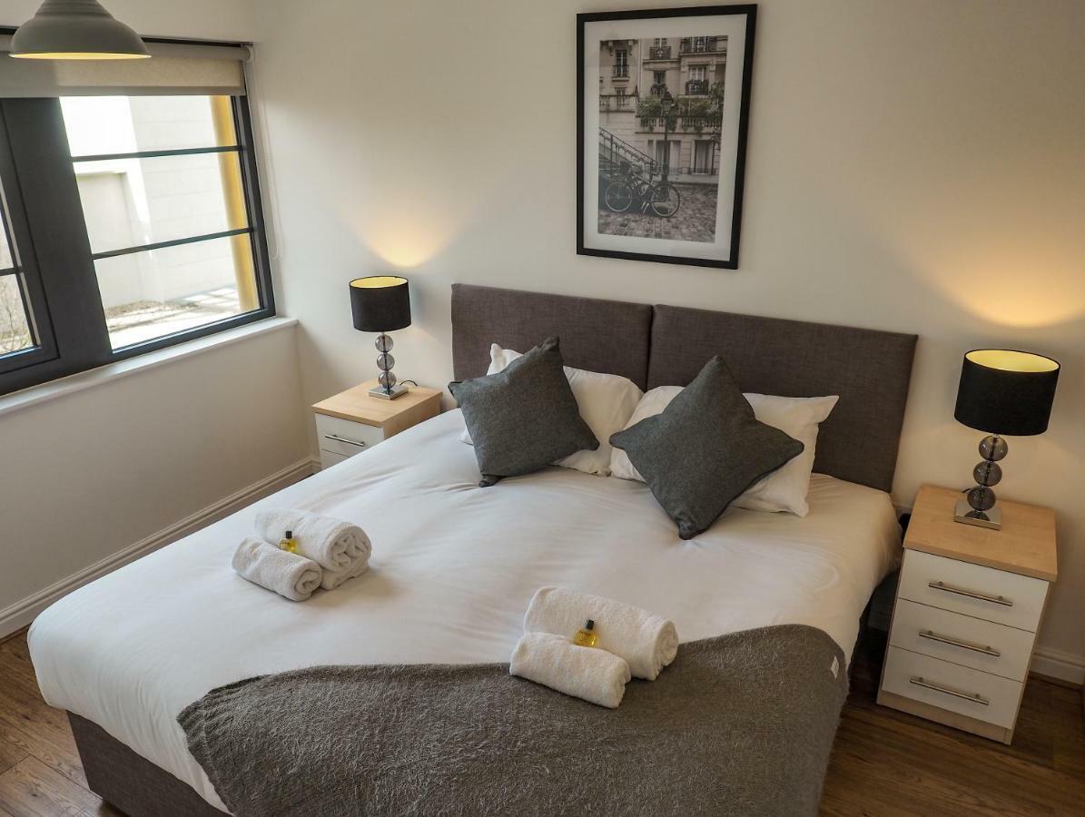 Apartment Stylish Spacious With Free Parking *